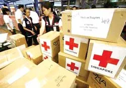 Tất cả nhân viên cứu trợ quốc tế được phép vào Myanmar