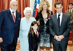 Ca sĩ Celine Dion được phong hiệp sĩ