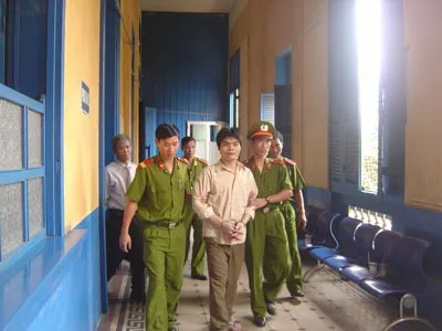 Tử hình kẻ cướp bất lương