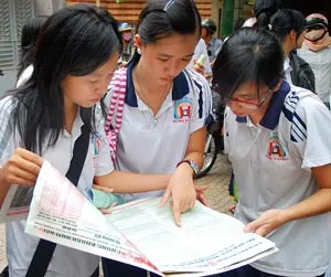 Số thí sinh bỏ thi tăng cao