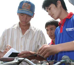 Sáng nay, TPHCM: 5.000 sinh viên ra quân tiếp sức mùa thi