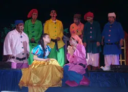 Xem trước “Bạch Tuyết và bảy chú lùn” ảnh 12