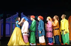 Xem trước “Bạch Tuyết và bảy chú lùn” ảnh 13