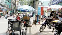 Thiếu luật hay thiếu quyết liệt?