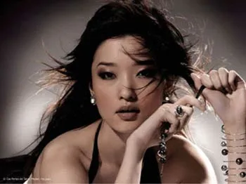 Người châu Á - “Chuẩn” sắc đẹp mới