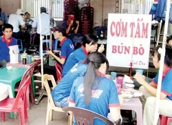 Đồng hành cùng sĩ tử ảnh 2