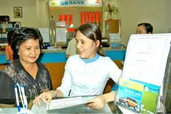 Ngày đầu tăng lãi suất cơ bản lên 14%/năm: Ngân hàng đón vốn