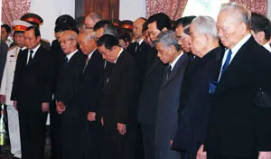 Trầm hùng Hồn tử sĩ tiễn đưa chú Sáu Dân ảnh 4