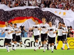 Euro 2008: Áo - Đức 0-1; Croatia - Ba Lan 1-0