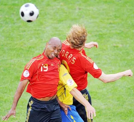 Euro 2008: Nhìn lại sau loạt trận vòng loại bảng ảnh 9