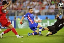 Croatia -  Thổ Nhĩ Kỳ 1-1  sau 120 phút. TNK thắng 3-1 trong loạt sút 11m: “Ngọn giáo Thổ Nhĩ Kỳ” vào bán kết