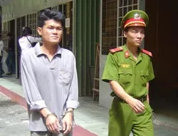 Lãnh án vì lái ẩu, gây chìm tàu