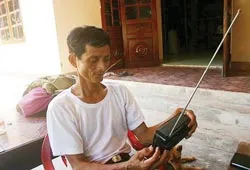 Lạc vào làng không Euro ảnh 2