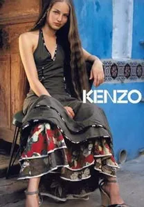 Một siêu mẫu Nga tự tử