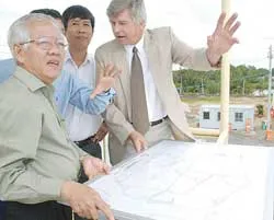Về xử lý chất thải rắn, Chủ tịch UBND TPHCM Lê Hoàng Quân: Nên theo hướng tái chế, giảm thiểu chôn lấp