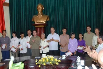 Anh hùng Lao động Lê Văn Kiểm: Ủng hộ các gia đình chính sách, thương binh, liệt sĩ gần 4 tỷ đồng