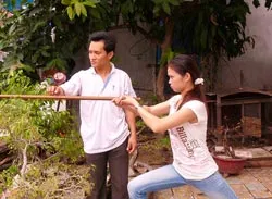 Hoa hậu Những miền đất võ Bùi Thị Thanh Thảo: Không quên những trẻ em nghèo ảnh 3