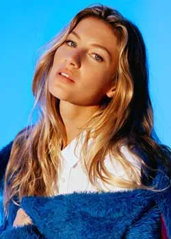 Những siêu mẫu biết cách sáng sau thời hoàng kim ảnh 3