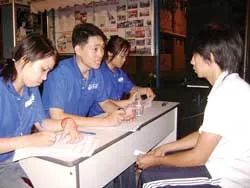 Những “chiếc cầu” để lại