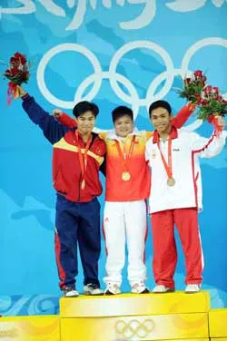 Cuộc đua ở “vùng trũng” ảnh 2