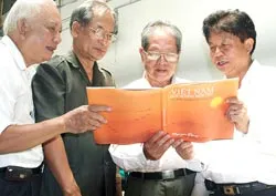 Sáng nay, ra mắt cuốn sách ảnh “Việt Nam quê hương mến yêu” của Nghệ sĩ nhiếp ảnh Nguyễn Đặng