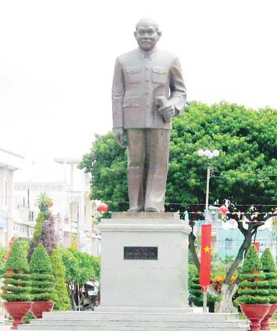 Bác Tôn – nhà lãnh đạo lỗi lạc, người bạn chiến đấu thân thiết của Bác Hồ