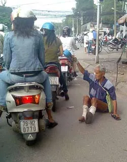 Những “kịch sĩ” trên đường phố