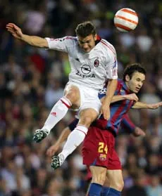 Milan ký hợp đồng với Andriy Shevchenko: Sát thủ sheva trở lại