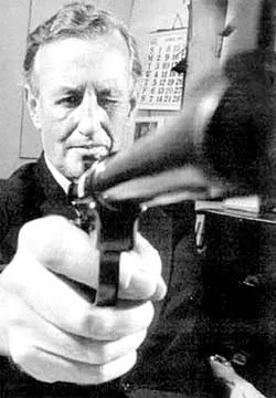 Những bí mật cuối cùng của Cục Tình báo chiến lược OSS - Bài 2: Tiểu thuyết và hiện thực ảnh 2