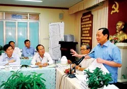 Làm việc với quận Tân Phú, Bí thư Thành ủy TPHCM LÊ THANH HẢI: Chỉnh trang ô khu phố - khâu đột phá trong chỉnh trang đô thị