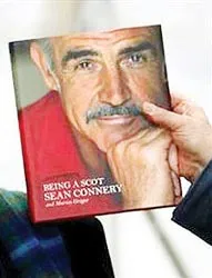 Huyền thoại Sean Connery phát hành tự truyện