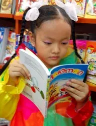 Sách thiếu nhi: Bỏ quên đề tài gia đình, nhà trường