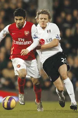 Capello triệu tập Bullard vào tuyển Anh