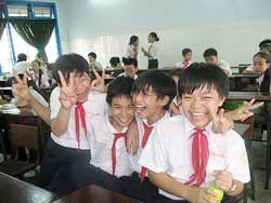 “Thời trang đồng phục học sinh”...