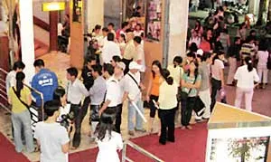 Bao giờ phim Việt “chiếm rạp” mùa hè?
