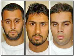 Anh: Buộc tội 3 nghi can khủng bố