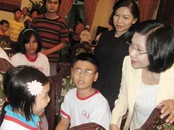 Đêm hội trăng rằm đầm ấm tại Dinh Thống Nhất