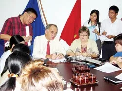 TS Jean-Marc Olivé, Trưởng đại diện WHO tại Việt Nam: Sữa nhiễm melamine vô cùng nguy hiểm với sức khỏe, tính mạng trẻ em