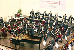 Nhà hát Giao hưởng – Nhạc – Vũ kịch biểu diễn chương trình tham gia "Tuần lễ liên hoan các dàn nhạc châu Á"