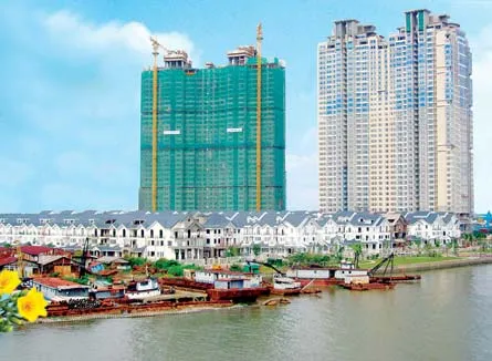 Thành phố Hồ Chí Minh xây dựng và phát triển.