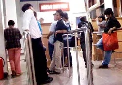 Nhức nhối cờ bạc vùng biên