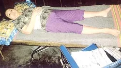 Một gia đình kiệt quệ vì bệnh tật