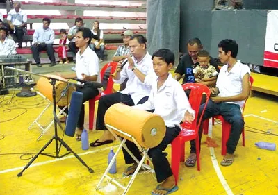 Xem đấu võ đài ở Phnom Penh ảnh 2