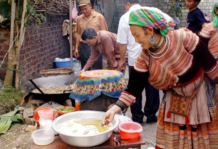 Thắng cố trong chợ Bắc Hà (Lào Cai). Ảnh: Minh Điền