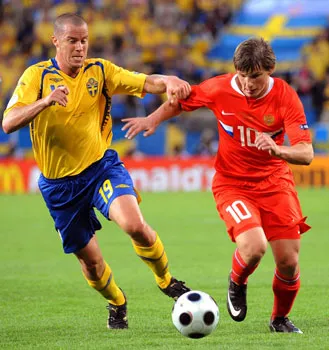Andrel Arshavin: "Hãy tin ở tôi, ở Arsenal!" ảnh 2