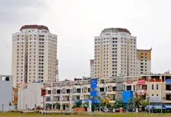 Chỉ nhộn nhịp người xem!