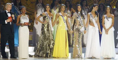 Về Quy chế Tổ chức thi hoa hậu: “Không thể nói sửa là sửa ngay!”