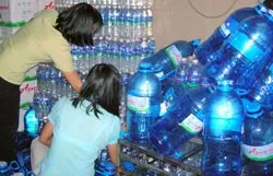 TPHCM phát hiện nước uống đóng chai nhiễm vi trùng gây bệnh mủ xanh