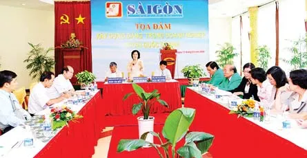 Các đại biểu tham dự tọa đàm “Xây dựng đảng trong doanh nghiệp ngoài quốc doanh”. Ảnh: VIỆT DŨNG