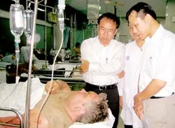 Nỗ lực cứu người trong đêm ảnh 3